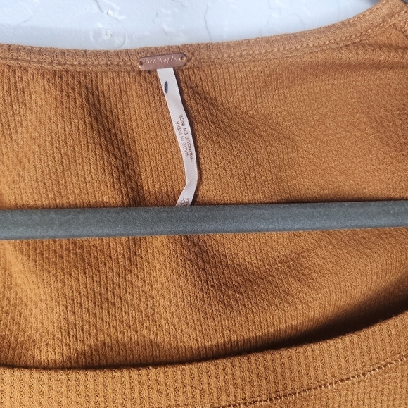 NWOT Free People Amber  Little Unruly Waffle Knit Long Sleeve Size XS - Picture 7 of 9